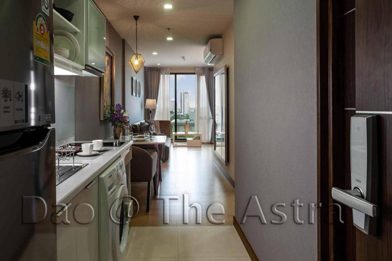 The Astra Chiang Mai Apartment Екстериор снимка
