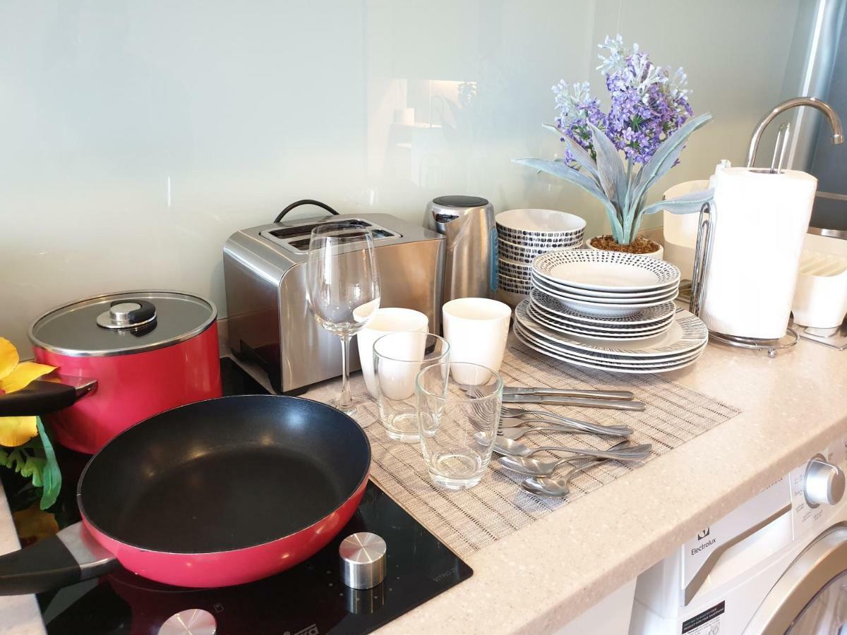 The Astra Chiang Mai Apartment Екстериор снимка