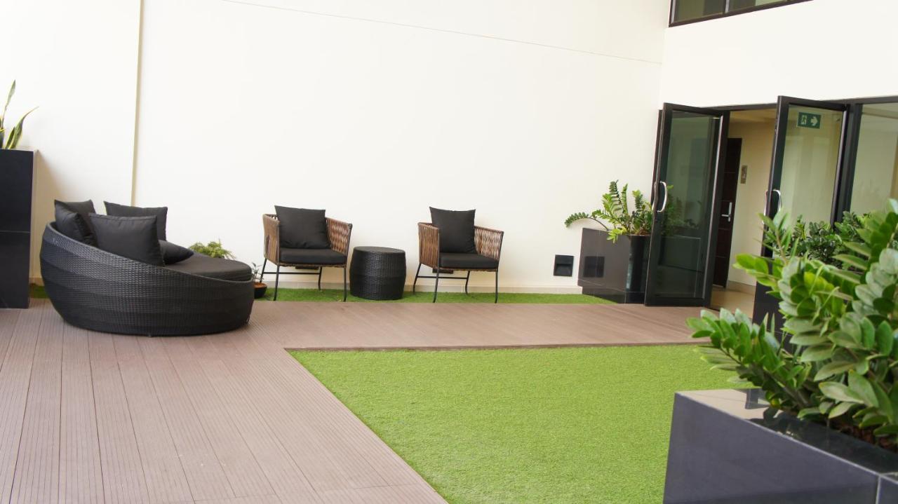 The Astra Chiang Mai Apartment Екстериор снимка